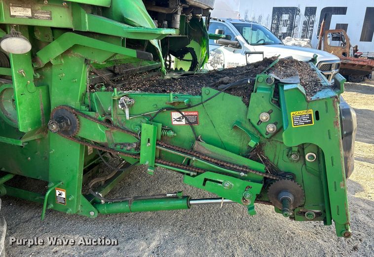 image for item YA1753 2011 John Deere 9670 STS combine