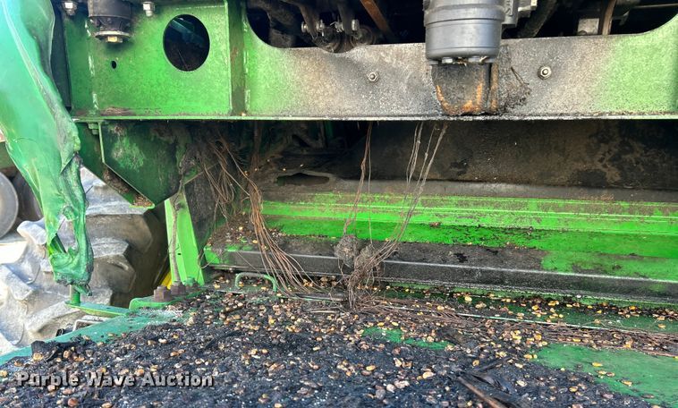 image for item YA1753 2011 John Deere 9670 STS combine