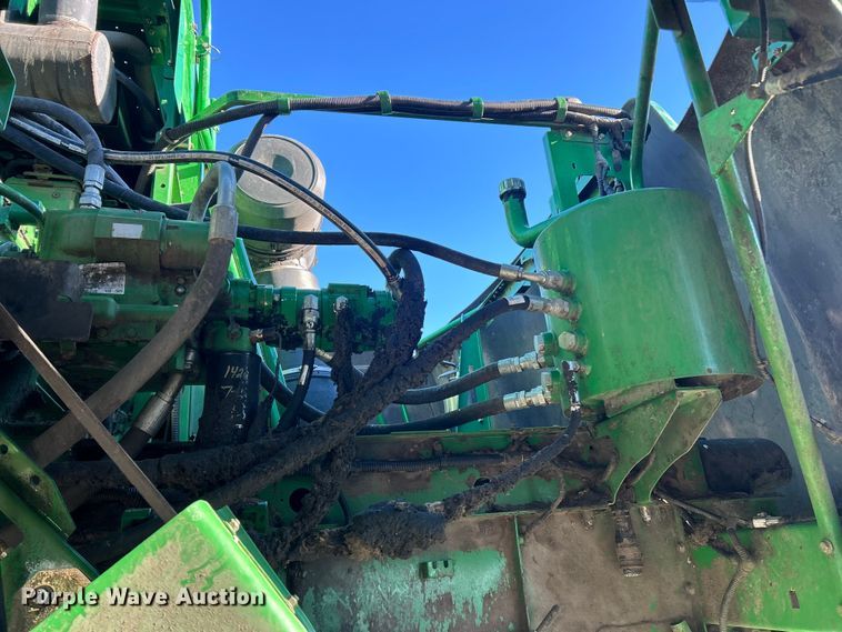 image for item YA1753 2011 John Deere 9670 STS combine