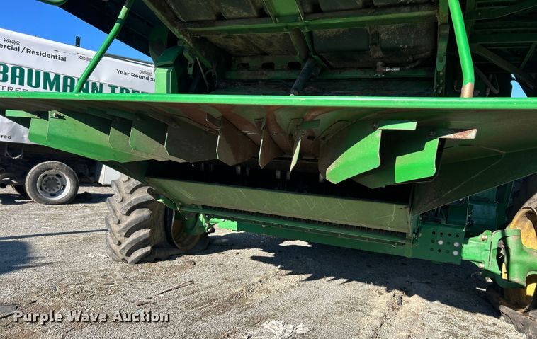image for item YA1753 2011 John Deere 9670 STS combine