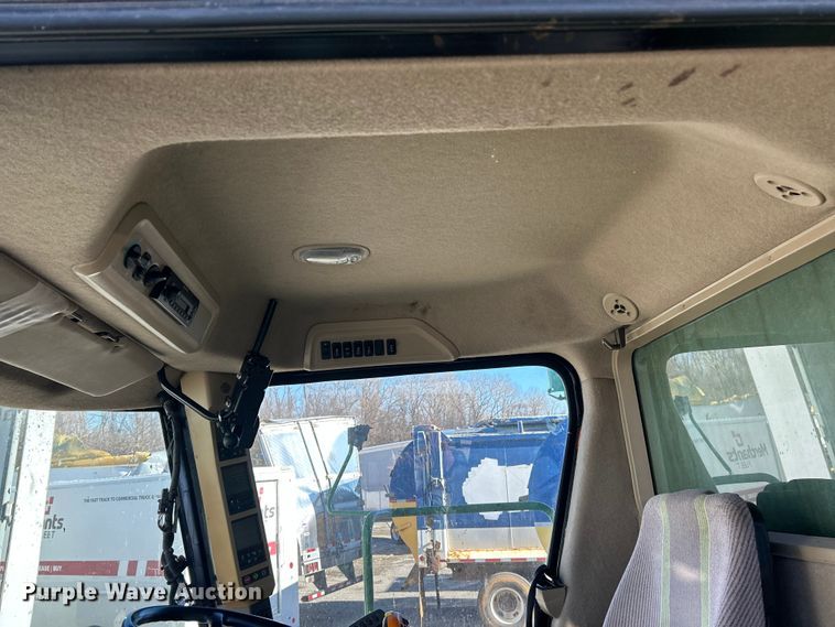 image for item YA1753 2011 John Deere 9670 STS combine