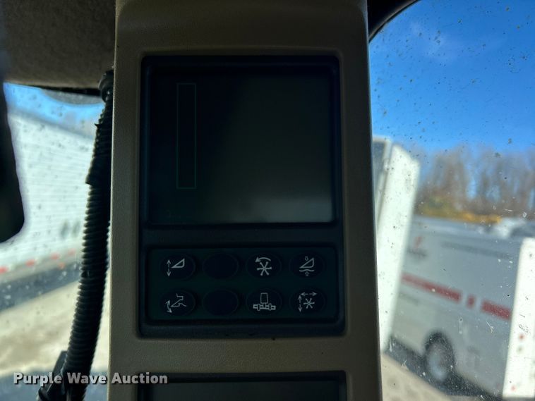 image for item YA1753 2011 John Deere 9670 STS combine