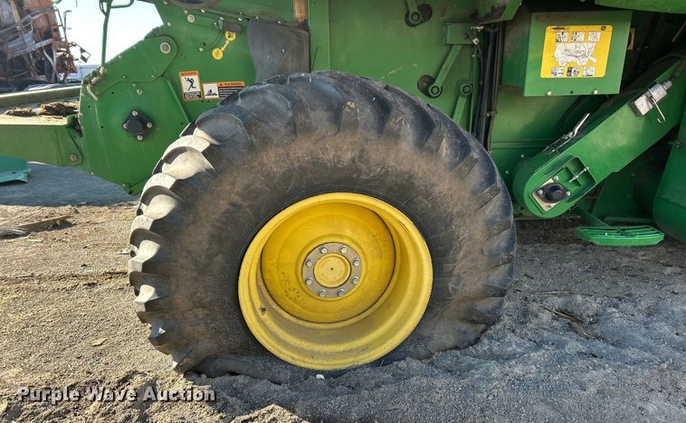 image for item YA1753 2011 John Deere 9670 STS combine