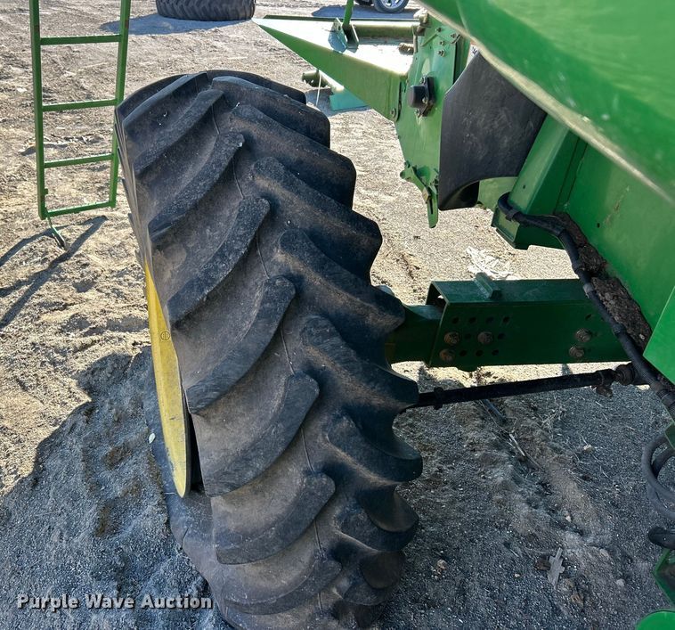 image for item YA1753 2011 John Deere 9670 STS combine