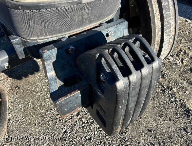 image for item YA1757 2002 Case IH JX90U tractor