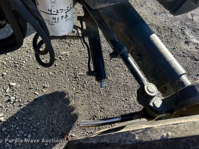 image for item YA1757 2002 Case IH JX90U tractor