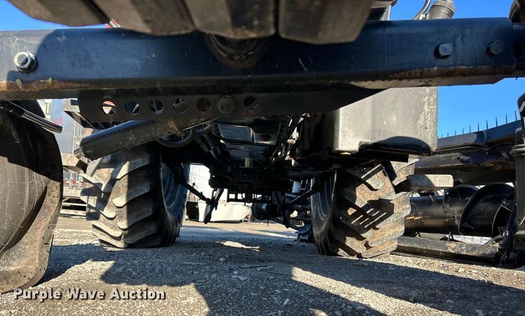 image for item YA1757 2002 Case IH JX90U tractor