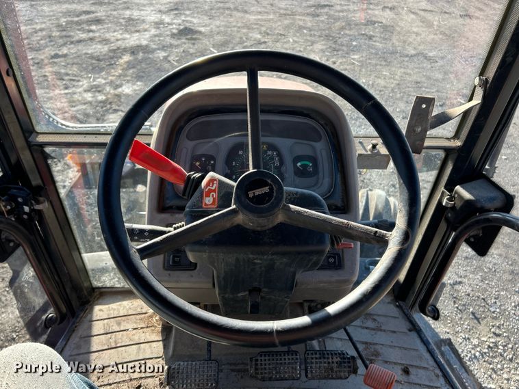 image for item YA1757 2002 Case IH JX90U tractor