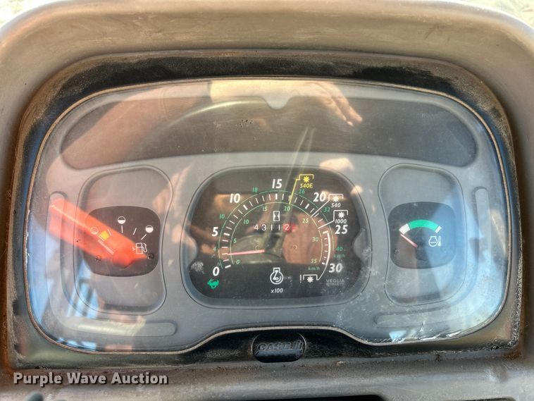 image for item YA1757 2002 Case IH JX90U tractor