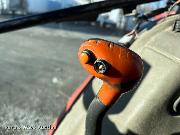 image for item YA1757 2002 Case IH JX90U tractor