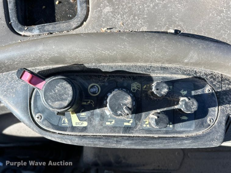 image for item YA1757 2002 Case IH JX90U tractor