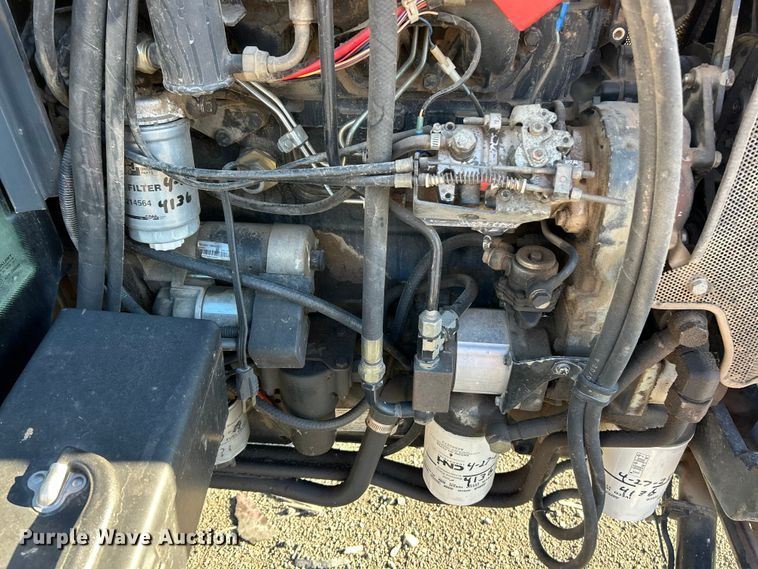 image for item YA1757 2002 Case IH JX90U tractor