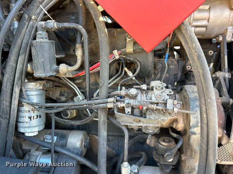 image for item YA1757 2002 Case IH JX90U tractor