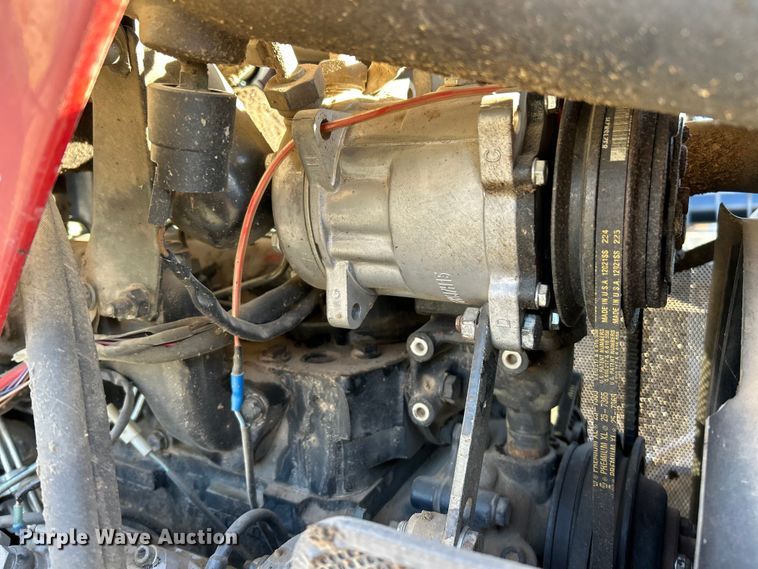 image for item YA1757 2002 Case IH JX90U tractor