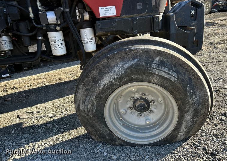 image for item YA1757 2002 Case IH JX90U tractor