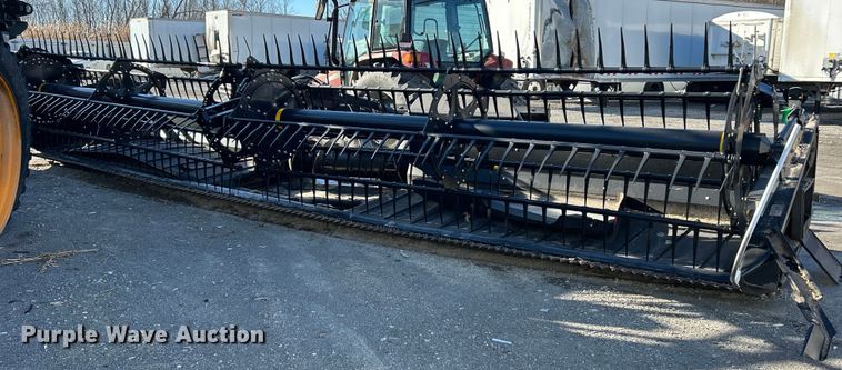 image for item YA1759 2017 MacDon FD75-S flex draper head