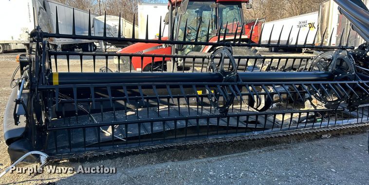 image for item YA1759 2017 MacDon FD75-S flex draper head