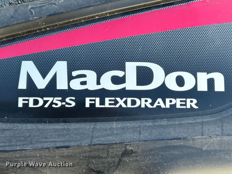 image for item YA1759 2017 MacDon FD75-S flex draper head