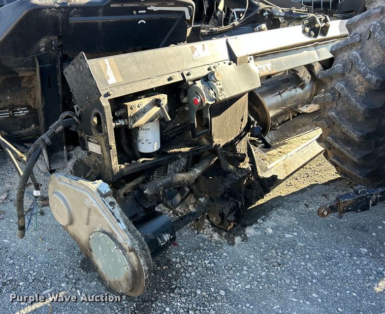 image for item YA1759 2017 MacDon FD75-S flex draper head