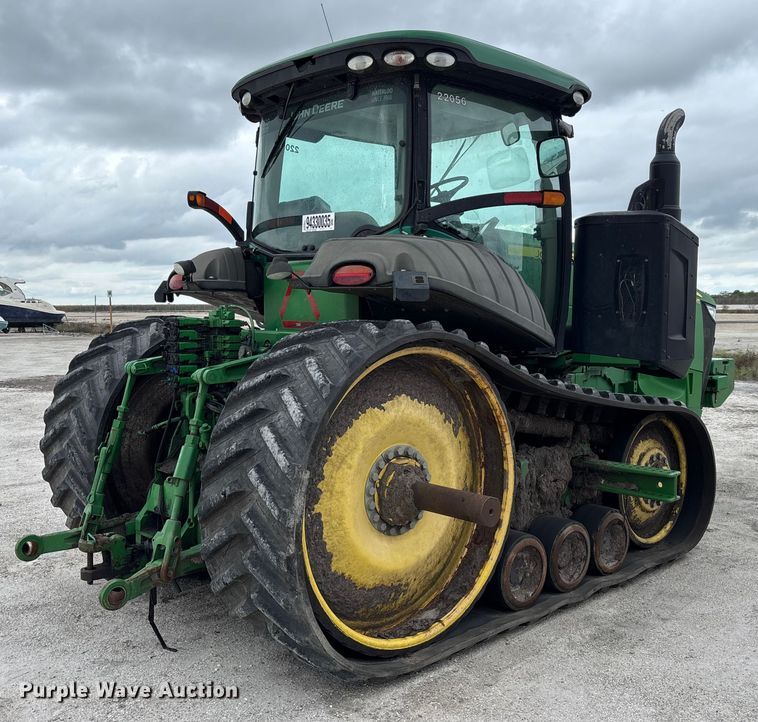 image for item YA1761 2018 John Deere 8320RT tractor
