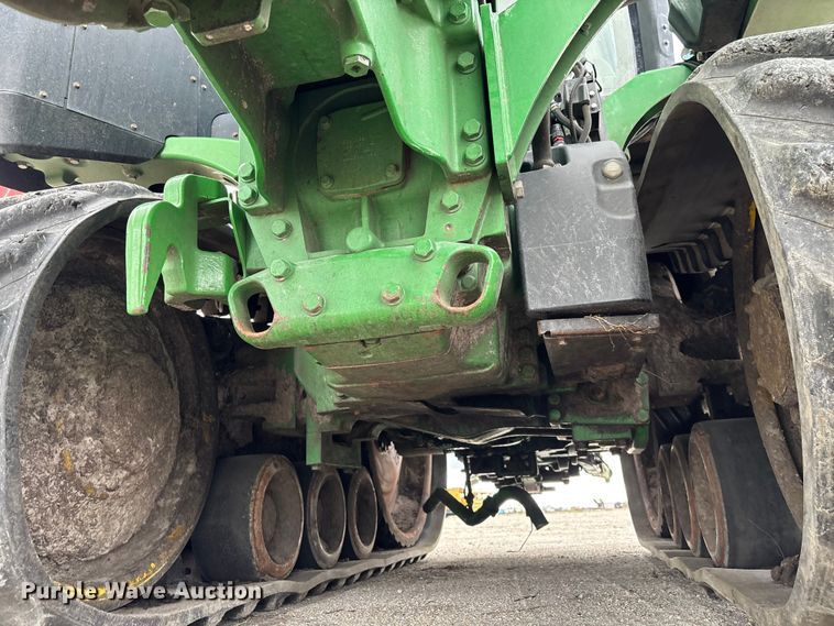 image for item YA1761 2018 John Deere 8320RT tractor