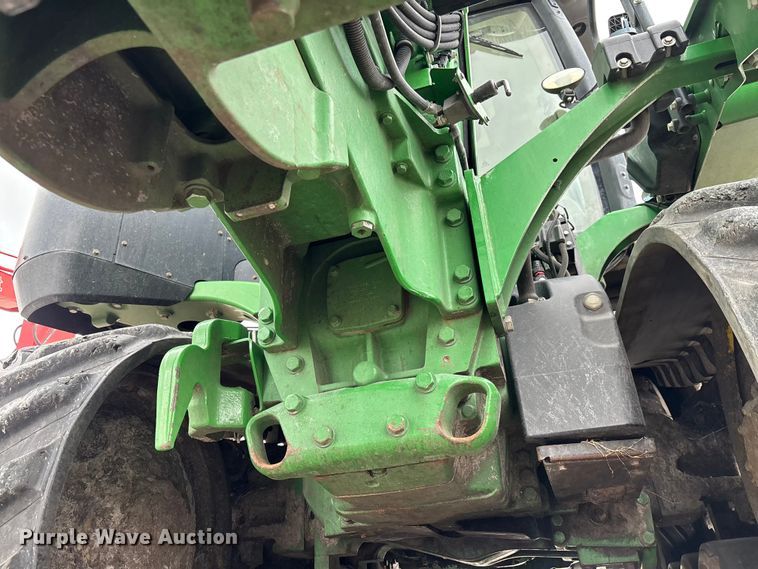 image for item YA1761 2018 John Deere 8320RT tractor