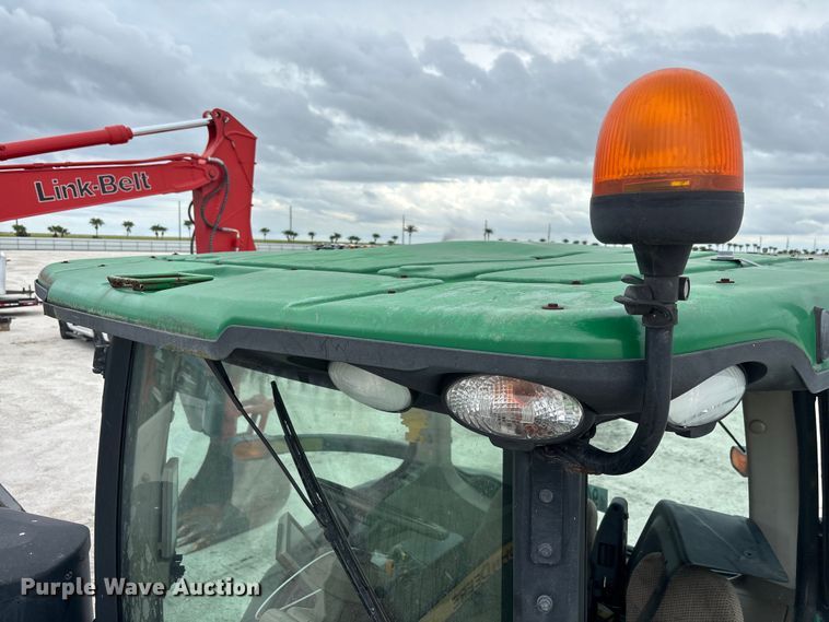 image for item YA1761 2018 John Deere 8320RT tractor