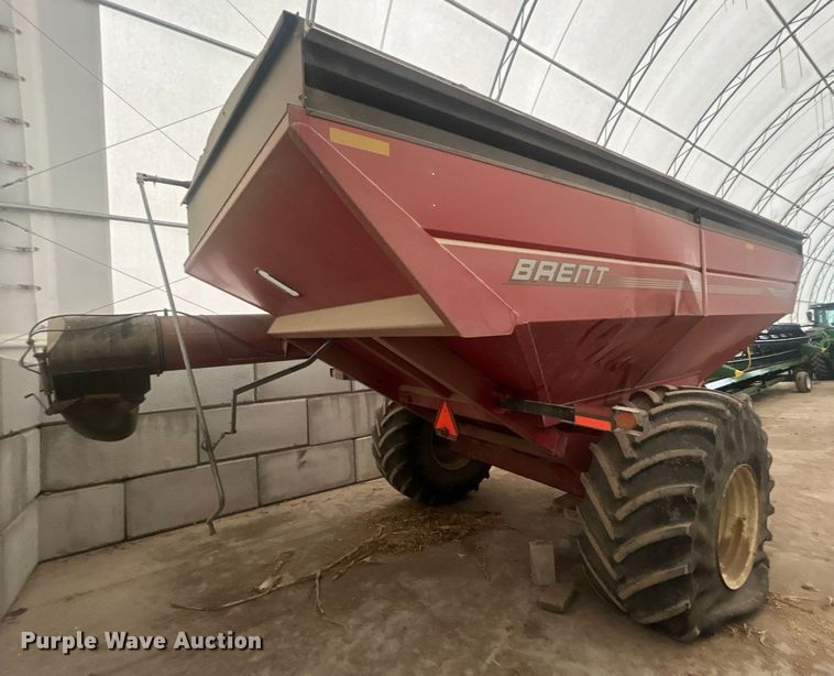 image for item YA1770 Brent 1082 grain cart