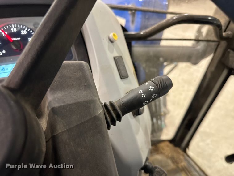 image for item YA1771 2021 New Holland Workmaster 75 MFWD tractor