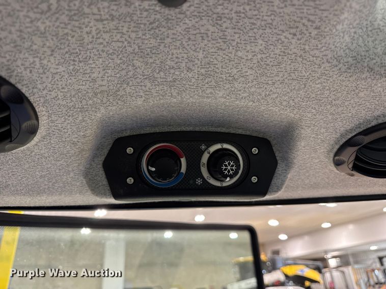 image for item YA1771 2021 New Holland Workmaster 75 MFWD tractor