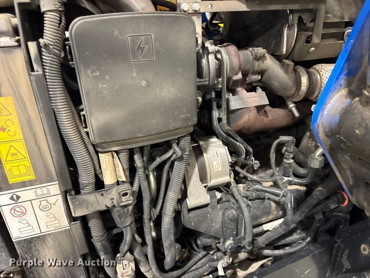 image for item YA1771 2021 New Holland Workmaster 75 MFWD tractor