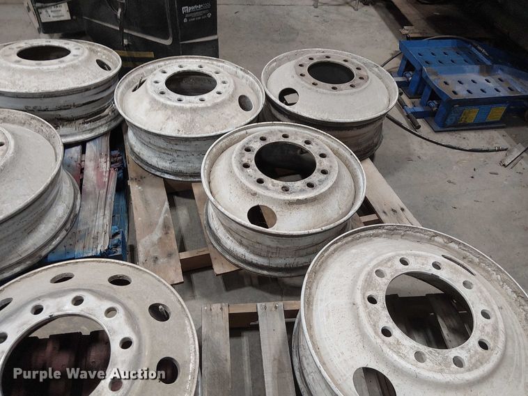 image for item DJ7928 (22) wheels