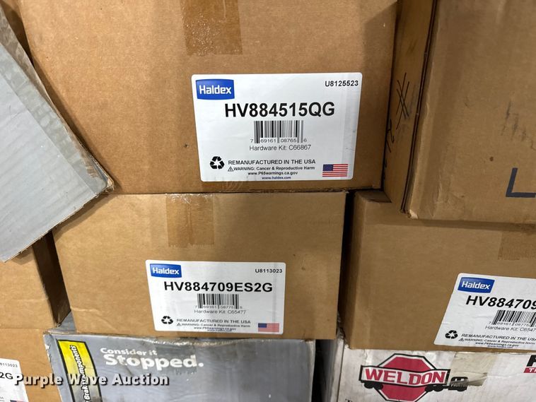 image for item DQ4186 Approximately 30 sets of brake assemblies