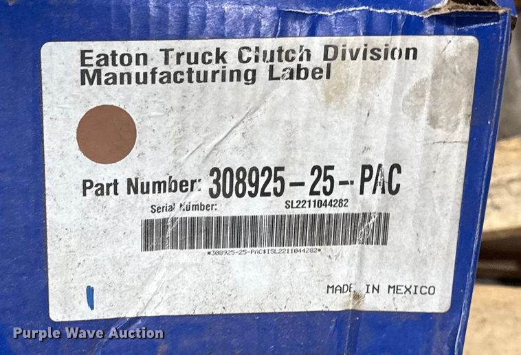 image for item DQ4187 (17) wheel hubs