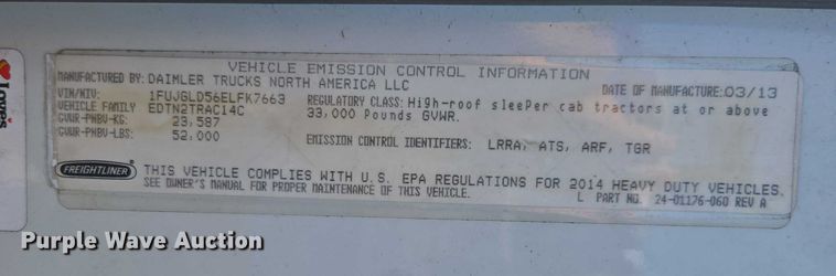 image for item DU2579 2014 Freightliner Cascadia semi truck