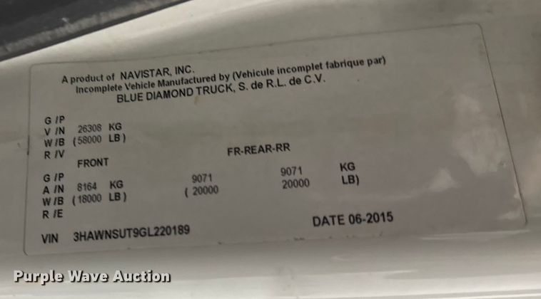 image for item EA2129 2016 International SF637 truck cab and chassis