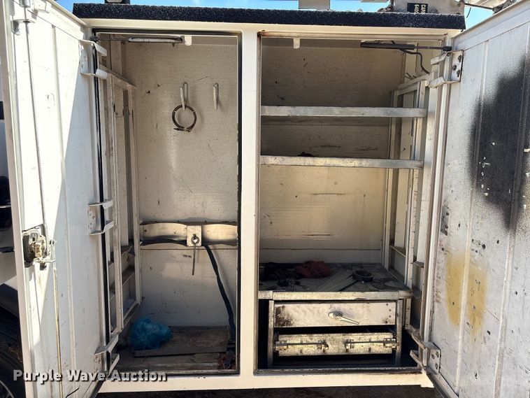 image for item EA7151 2019 RAM 5500 utility / service truck