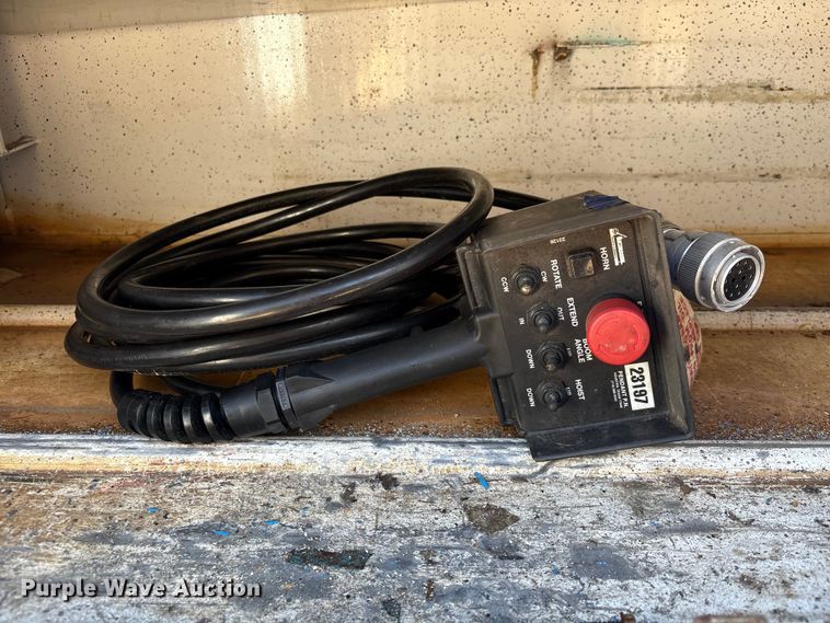 image for item EA7151 2019 RAM 5500 utility / service truck