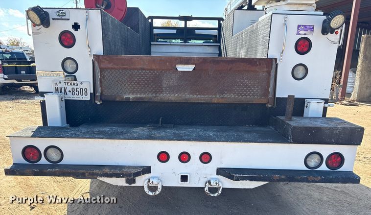 image for item EA7151 2019 RAM 5500 utility / service truck