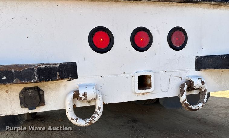 image for item EA7151 2019 RAM 5500 utility / service truck