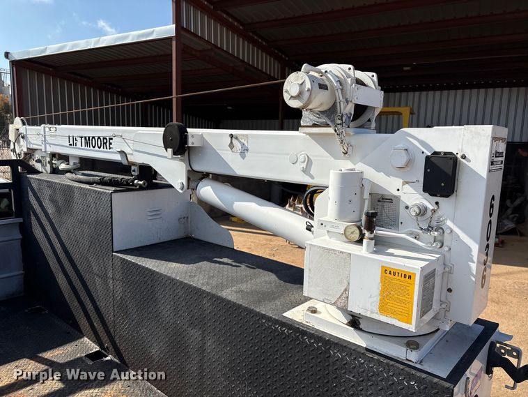 image for item EA7151 2019 RAM 5500 utility / service truck