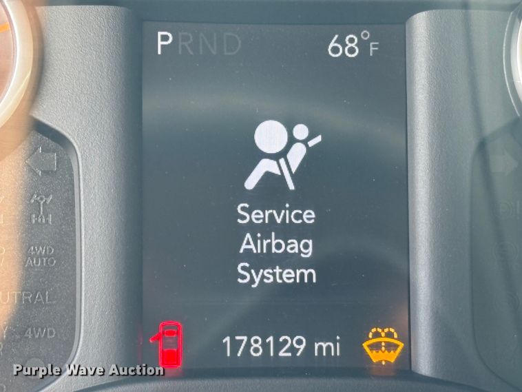 image for item EA7151 2019 RAM 5500 utility / service truck