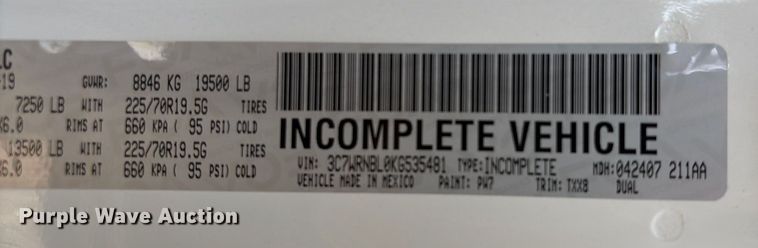 image for item EA7151 2019 RAM 5500 utility / service truck