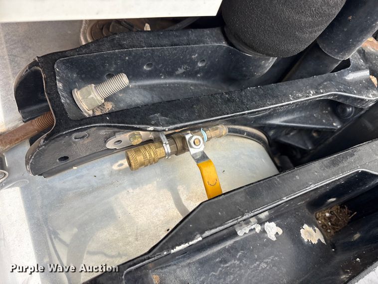 image for item EA7873 2016 Peterbilt 579 semi truck