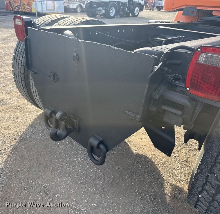 image for item EG1732 1998 Volvo Truck WG truck cab and chassis