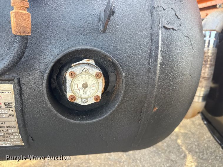 image for item EG1732 1998 Volvo Truck WG truck cab and chassis