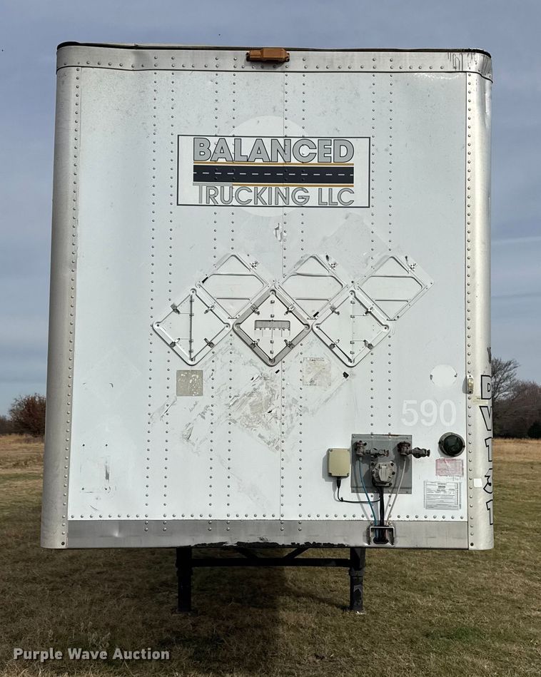 image for item EG1772 2010 Wabash dry van trailer