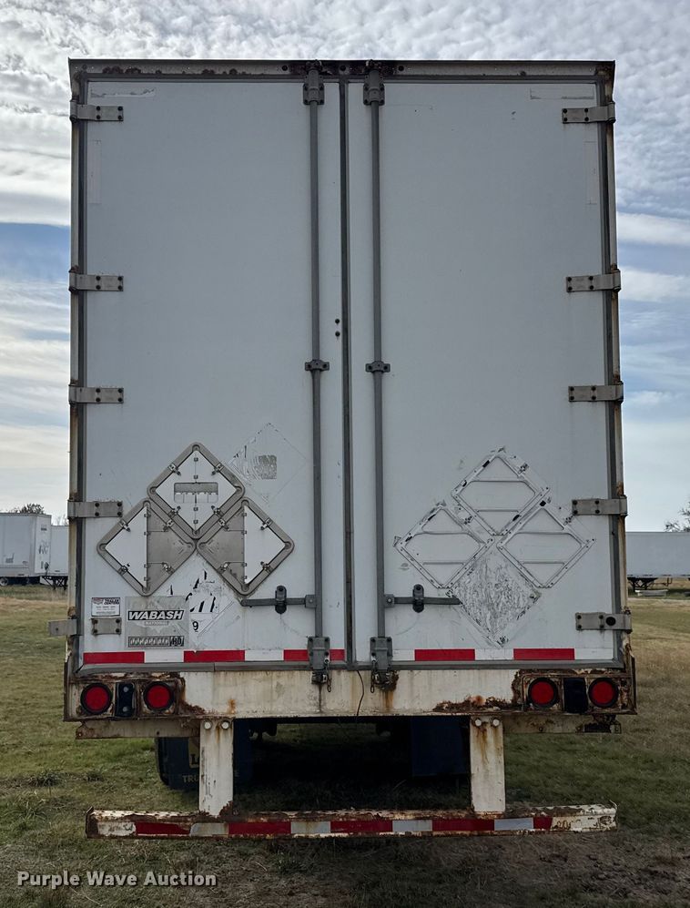 image for item EG1772 2010 Wabash dry van trailer