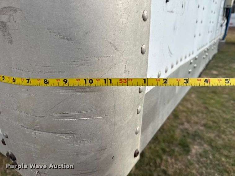 image for item EG1772 2010 Wabash dry van trailer