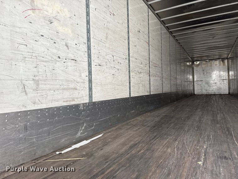 image for item EG1772 2010 Wabash dry van trailer